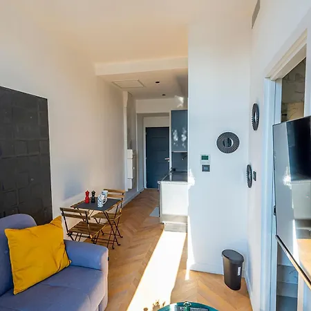 304 B Charming 2 Room Apartment Refurbished Super Nice Exterior photo