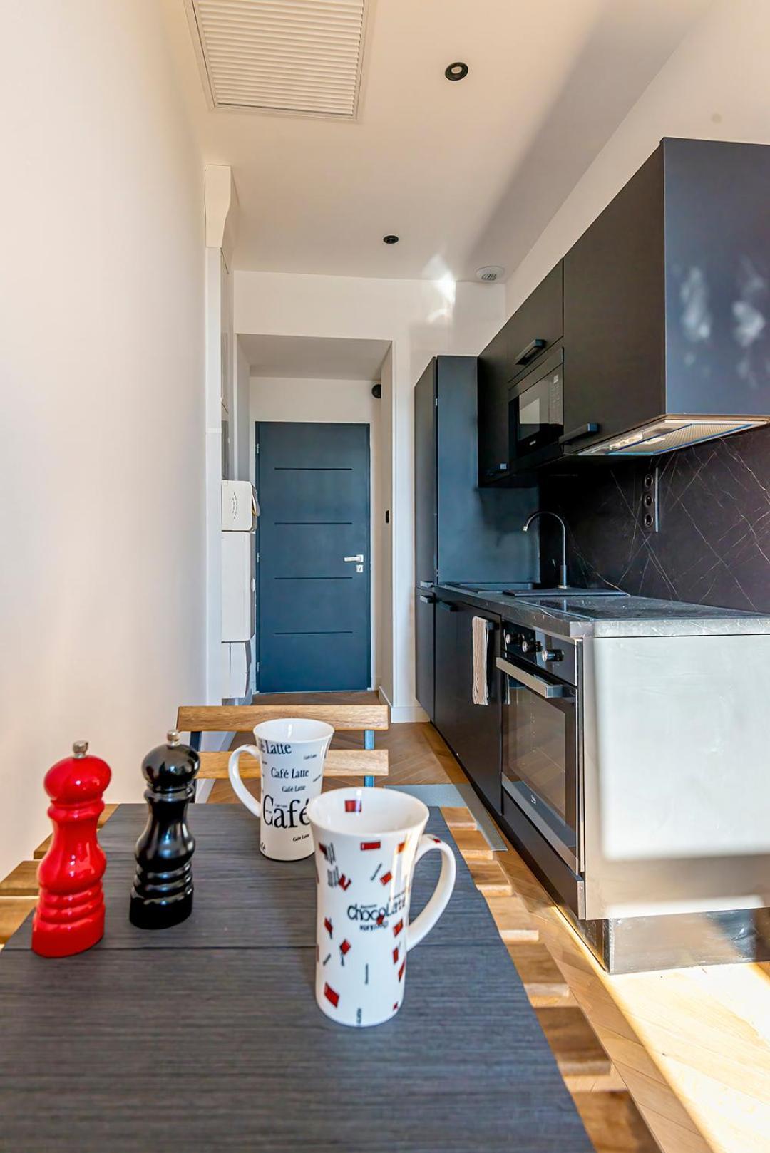 Apartment 304 B Charming 2 Refurbished Super Nice