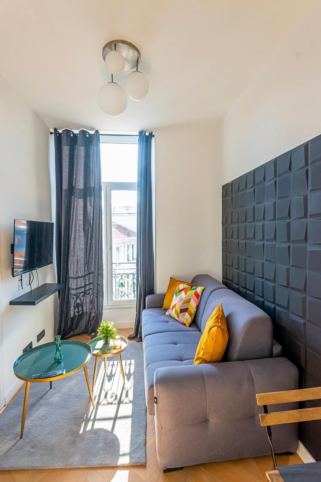 304 B Charming 2 Refurbished Super Nizza